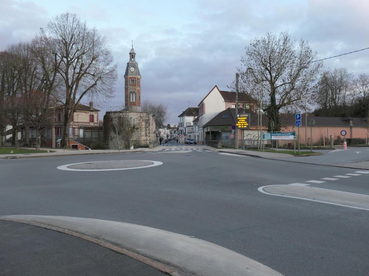 Gite Les Iris Vila Crecy-la-Chapelle Exterior foto